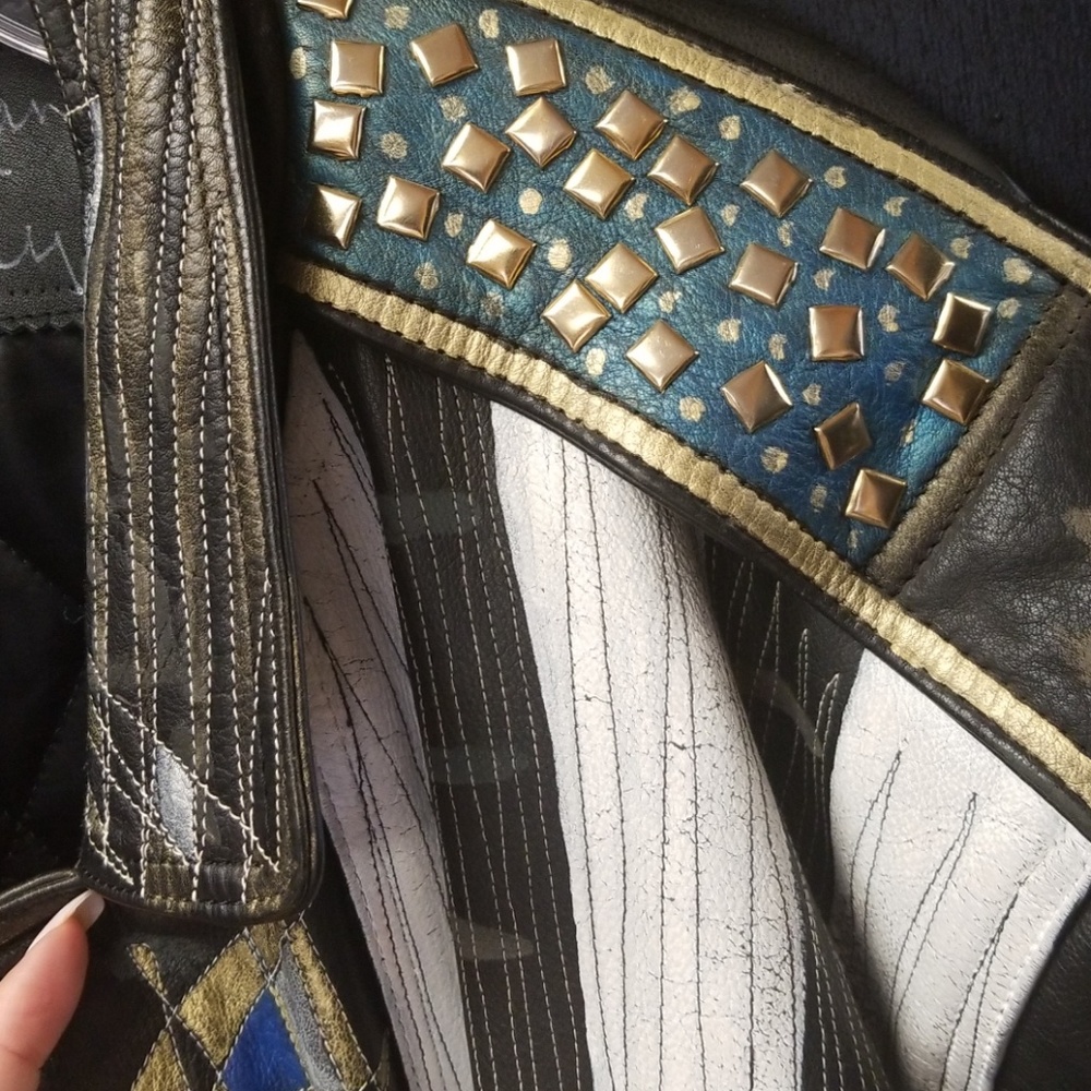 Chic Biker Jacket - image 6